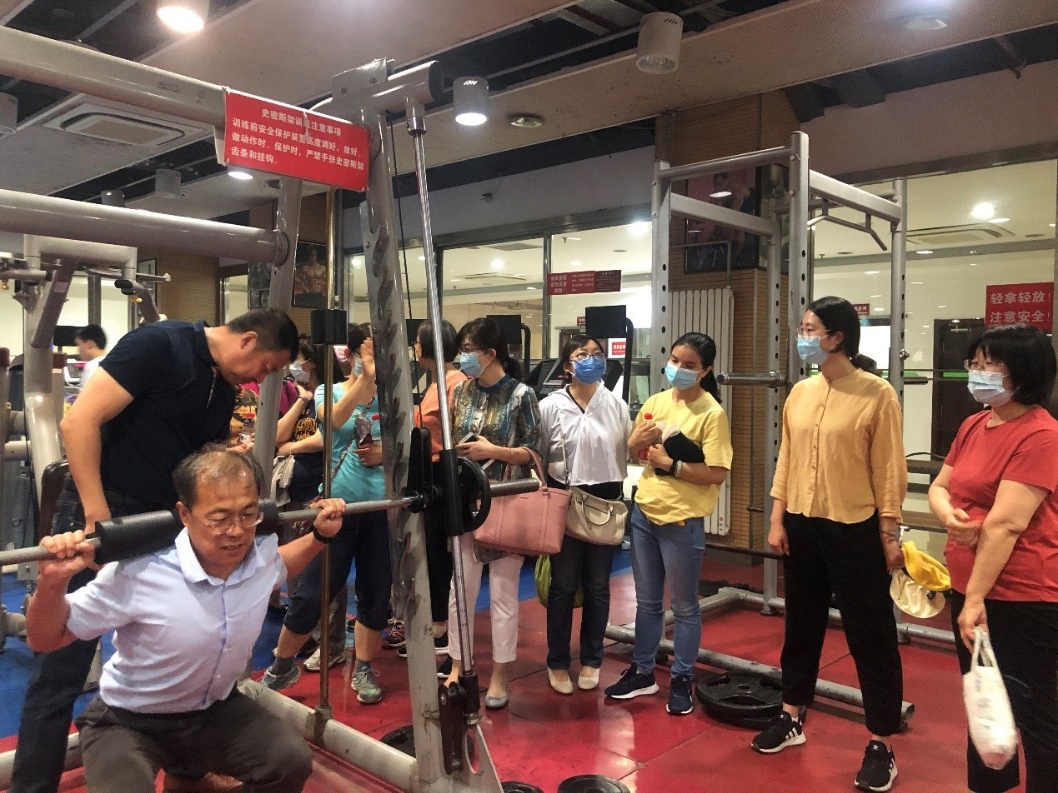 开启北大师生健身“破冰之旅”——北京大学教职工健身健美协会揭牌仪式举行